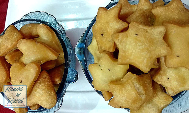 नमक पारे रेसिपी | How to make Easy and Crispy Namak Pare