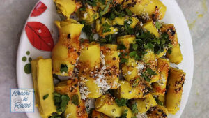 खांडवी कैसे बनाते है ? | How to Make Delicious Khandvi at home