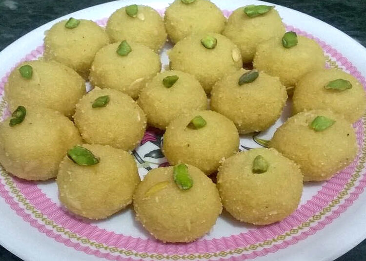 Suji Mawa Laddu Easy way to make semolina and mawa laddoos