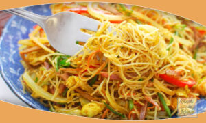 Veg Hakka Noodles Banane ka Tarika